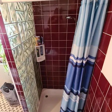 Appel Rum i privatbostad Vierbach